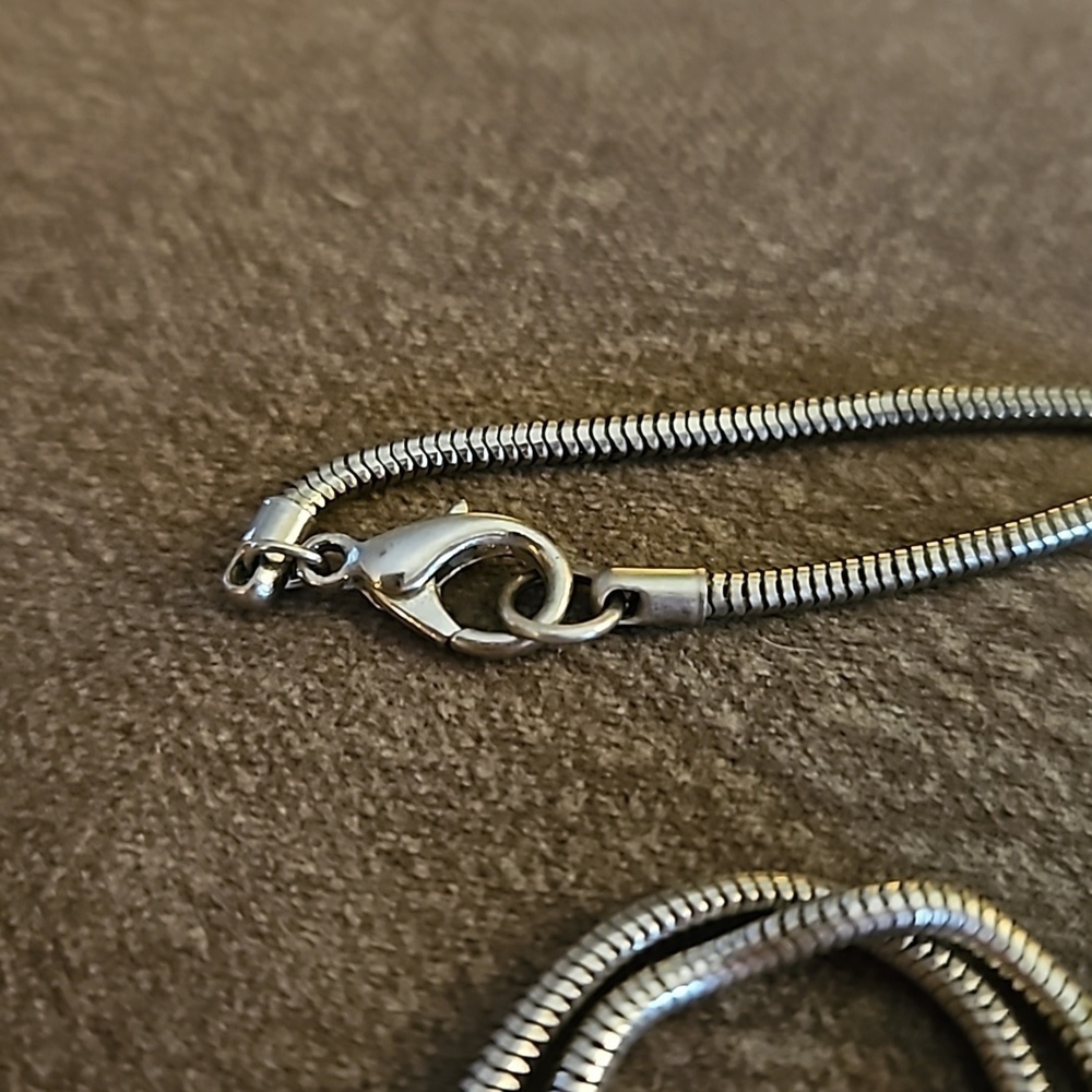 VTG Long Snake Chain Circle Donut Charms Sweater Necklace - Picture 4 of 5